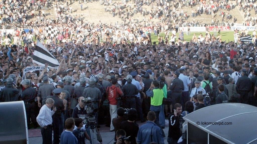 21 години от шампионската титла на Локомотив Пловдив през 2004 година!
