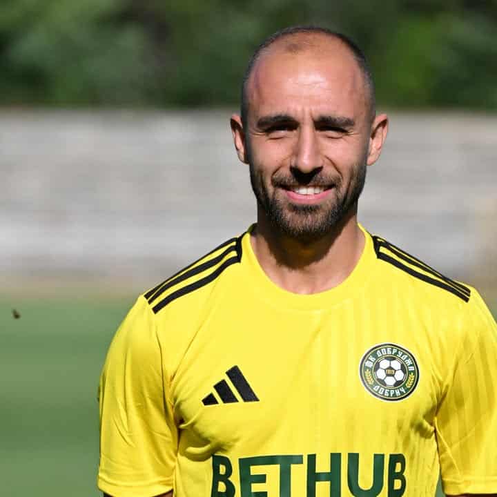 ФК Добруджа обяви раздялата със Симеон Вешев по взаимно съгласие