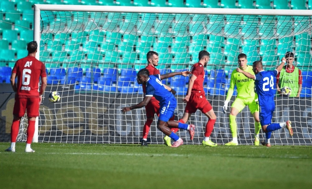 Монтана пропусна възможности и отстъпи на ЦСКА в София