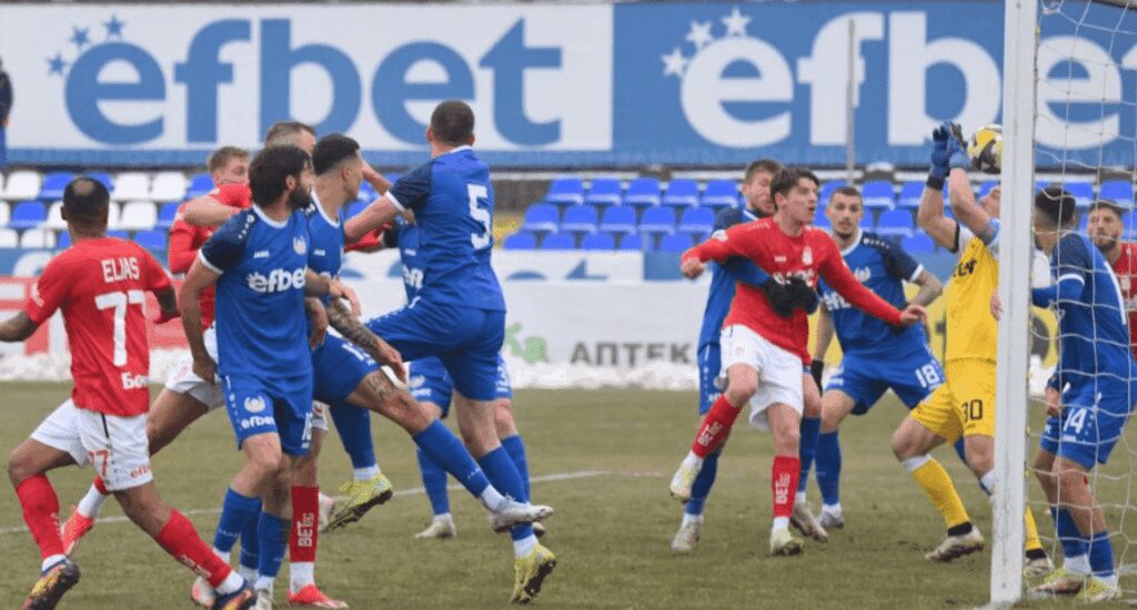 Монтана загуби от ЦСКА 1948, Васил Симеонов спаси дузпа