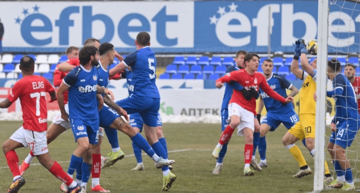 Монтана загуби от ЦСКА 1948, Васил Симеонов спаси дузпа