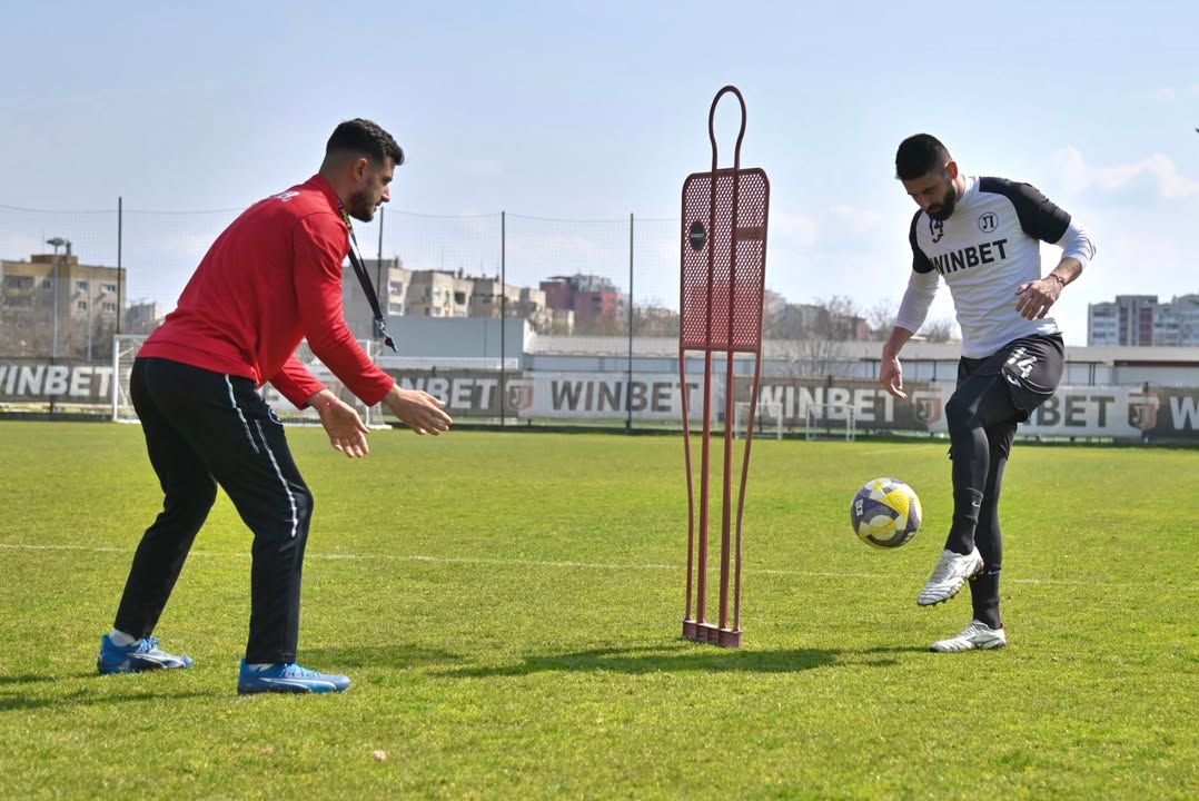 Локомотив (Пловдив) се готви усилено за гостуването на Ботев (Враца)